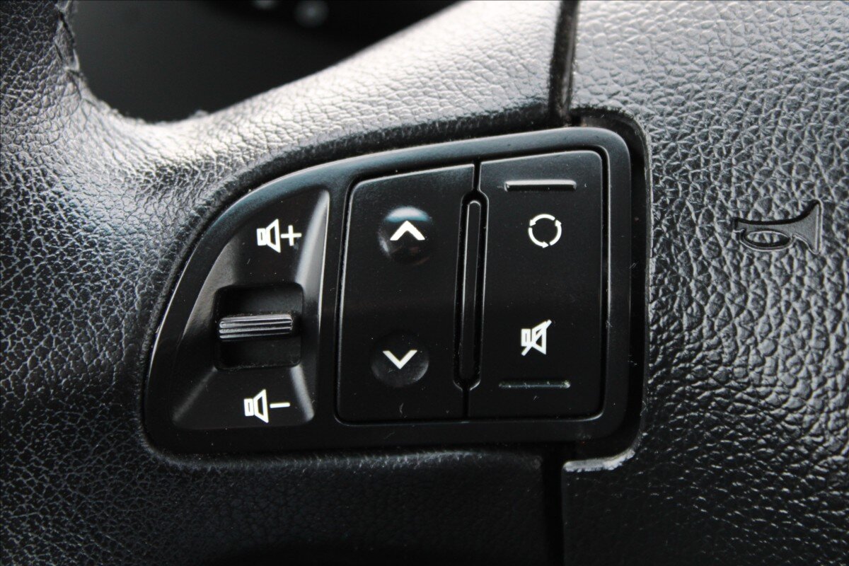 KIA Sportage SUV / Terénní 2,0 l 120 kw