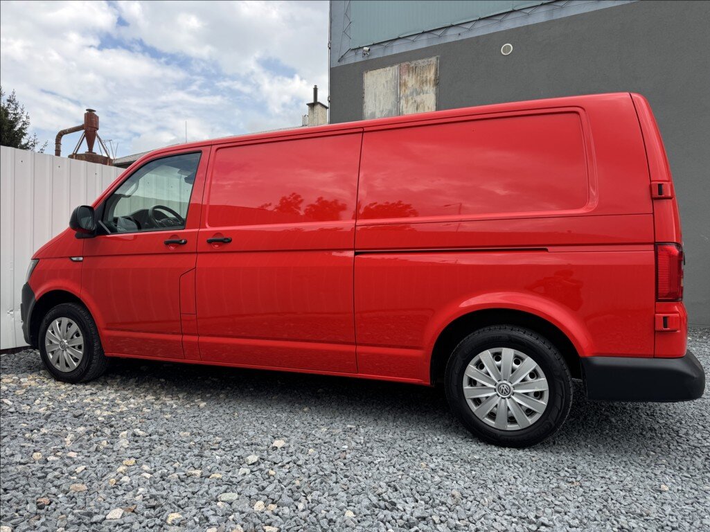 Volkswagen Transporter Skříň 2,0 l 110 kw