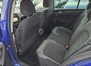 Volkswagen Golf 26