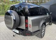 Land Rover Defender 7