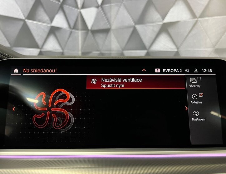 BMW X5 SUV 3,0 l 210 kw