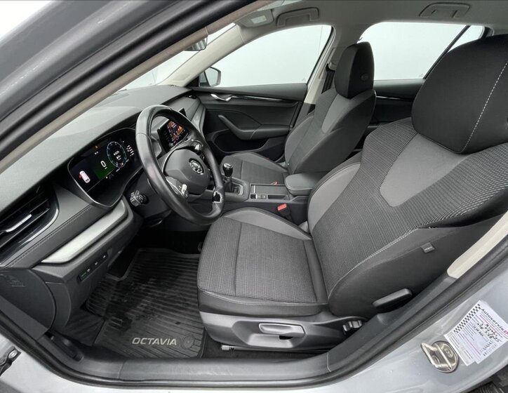 Škoda Octavia Kombi 2,0 l 85 kw