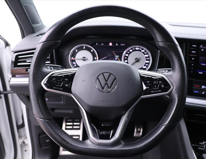 Volkswagen Touareg 64