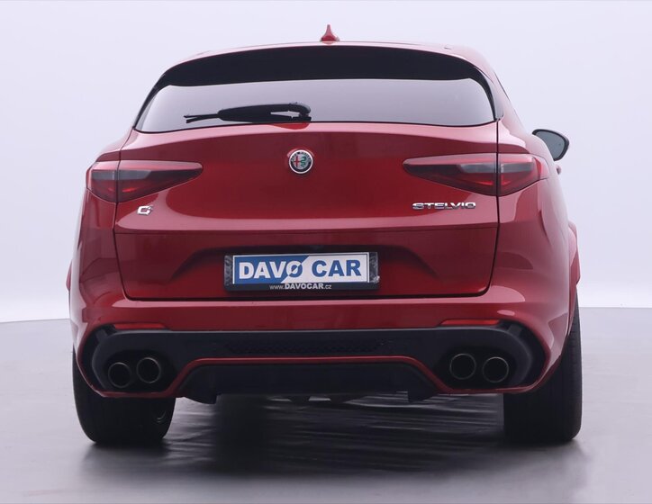 Alfa Romeo Stelvio SUV / Terénní 2,9 l 375 kw