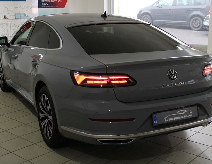 Volkswagen Arteon Sedan / Limuzína 2,0 l 140 kw