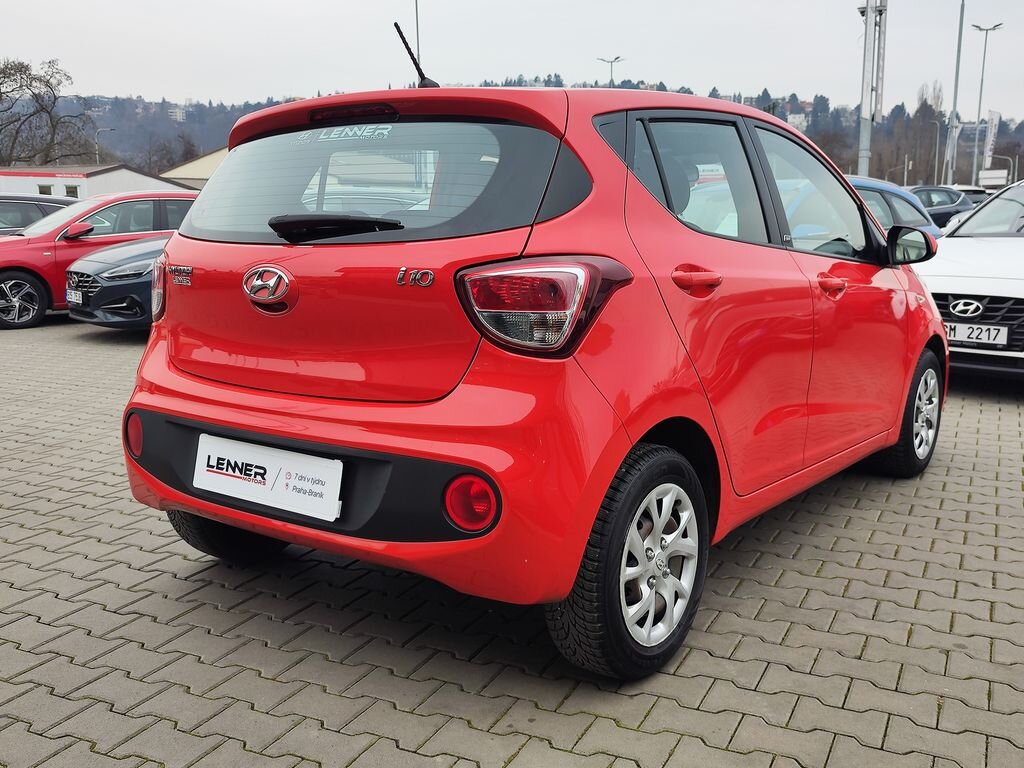 Hyundai i10