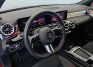 Mercedes-Benz CLA 9