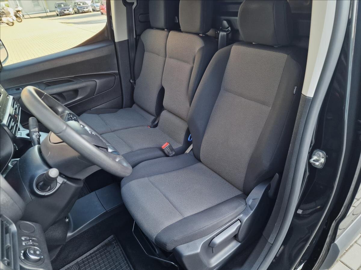 Opel Combo Skříň 1,5 l 75 kw