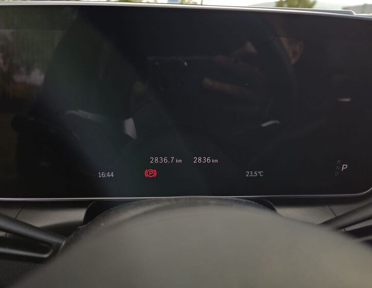 Mercedes-Benz GLC 11