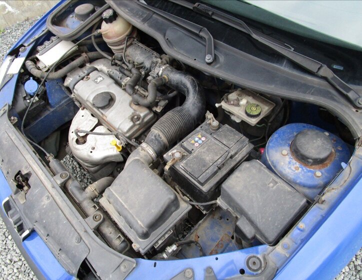 Peugeot 206 Hatchback 1,1 l 44 kw