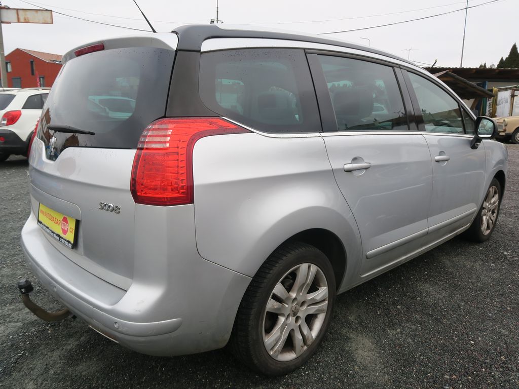 Peugeot 5008 MPV 2,0 l 120 kw