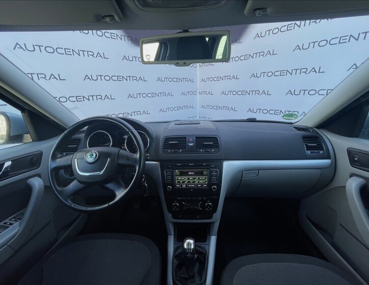 Škoda Yeti SUV / Terénní 1,2 l 77 kw