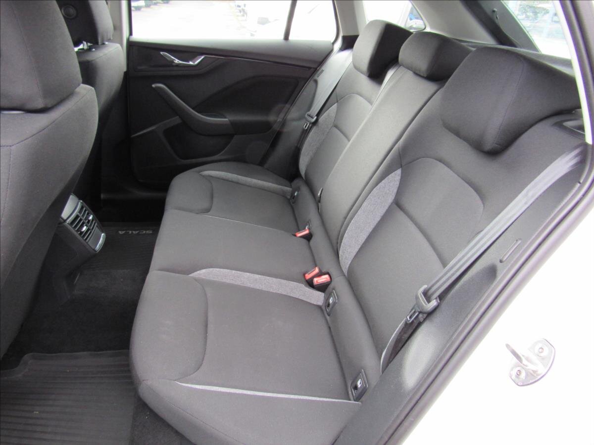 Škoda Scala Hatchback 1,6 l 85 kw