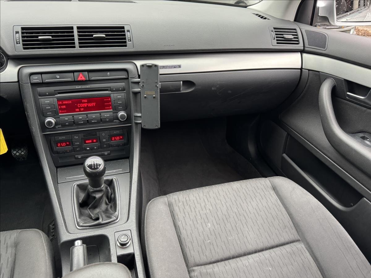 Audi A4 Kombi 2,0 l 103 kw