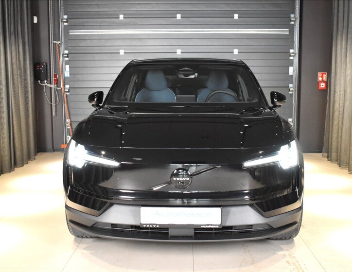 Volvo EX30 SUV / Terénní 0,0 315 kw