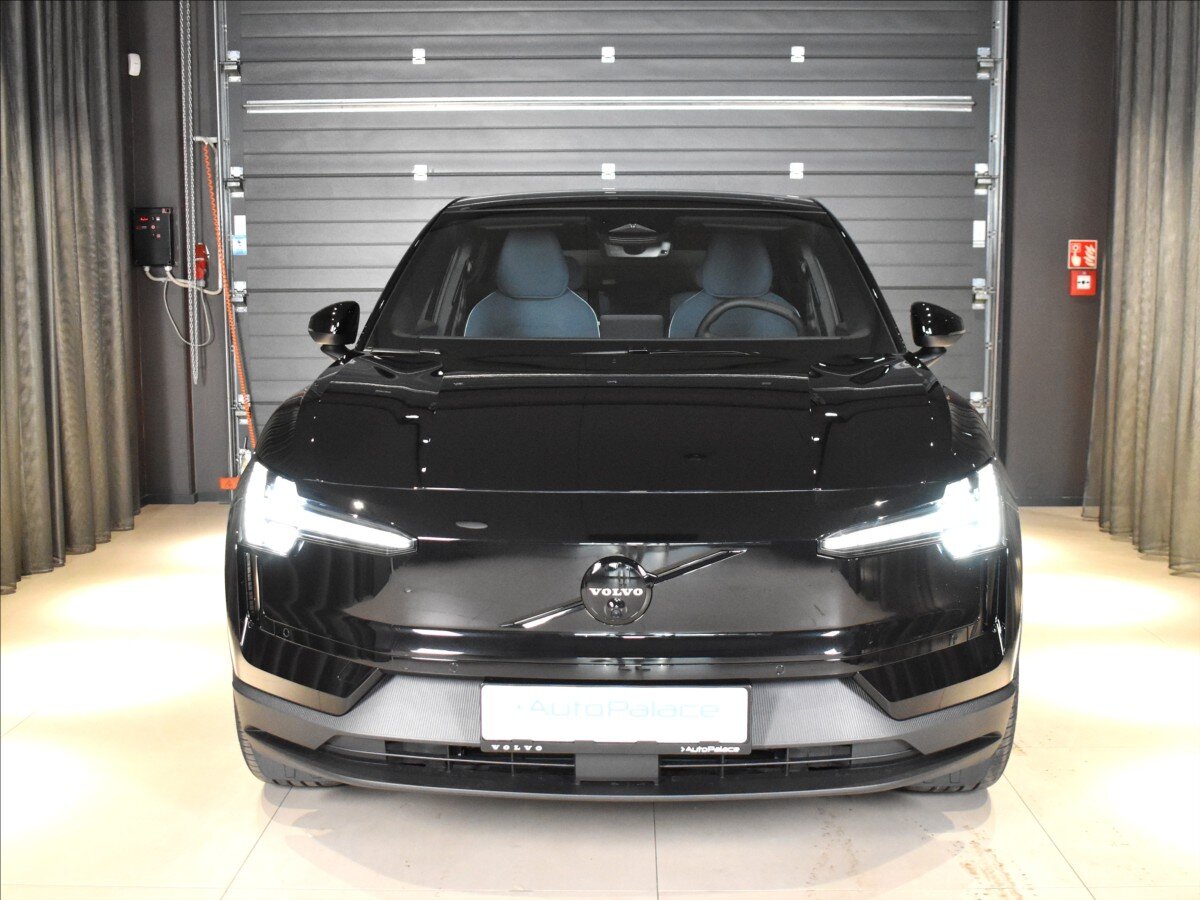 Volvo EX30 SUV / Terénní 0,0 315 kw