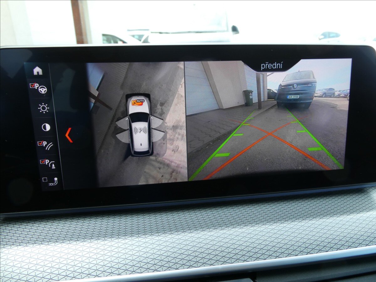 BMW Řada 5 Kombi 3,0 l 235 kw