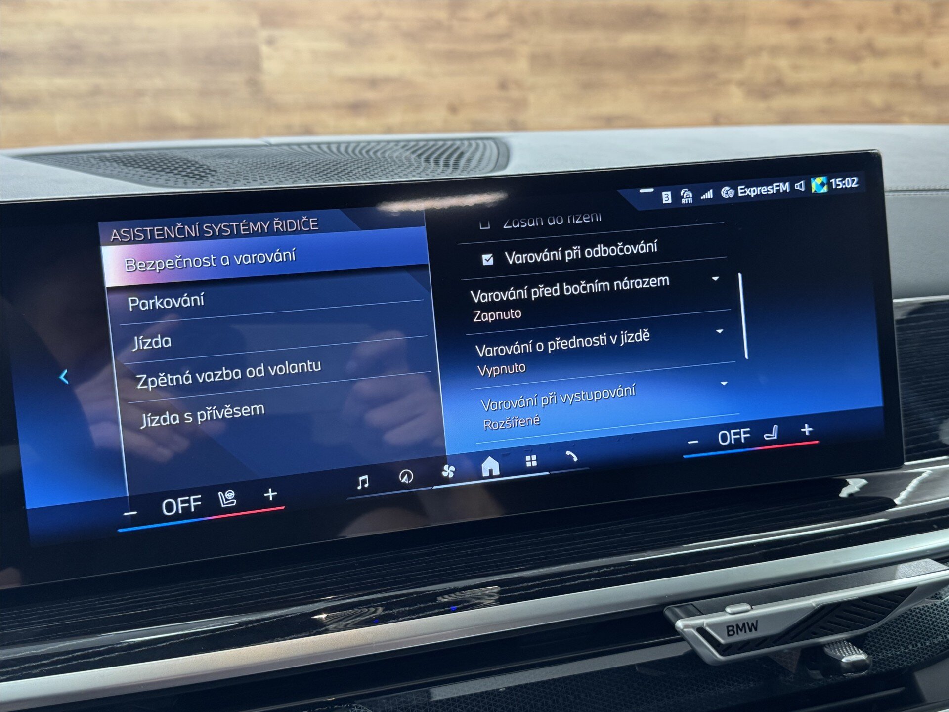 BMW X5 SUV 3,0 l 250 kw