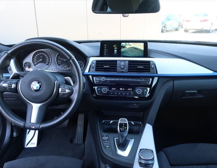 BMW Řada 4 Kupé 3,0 l 190 kw