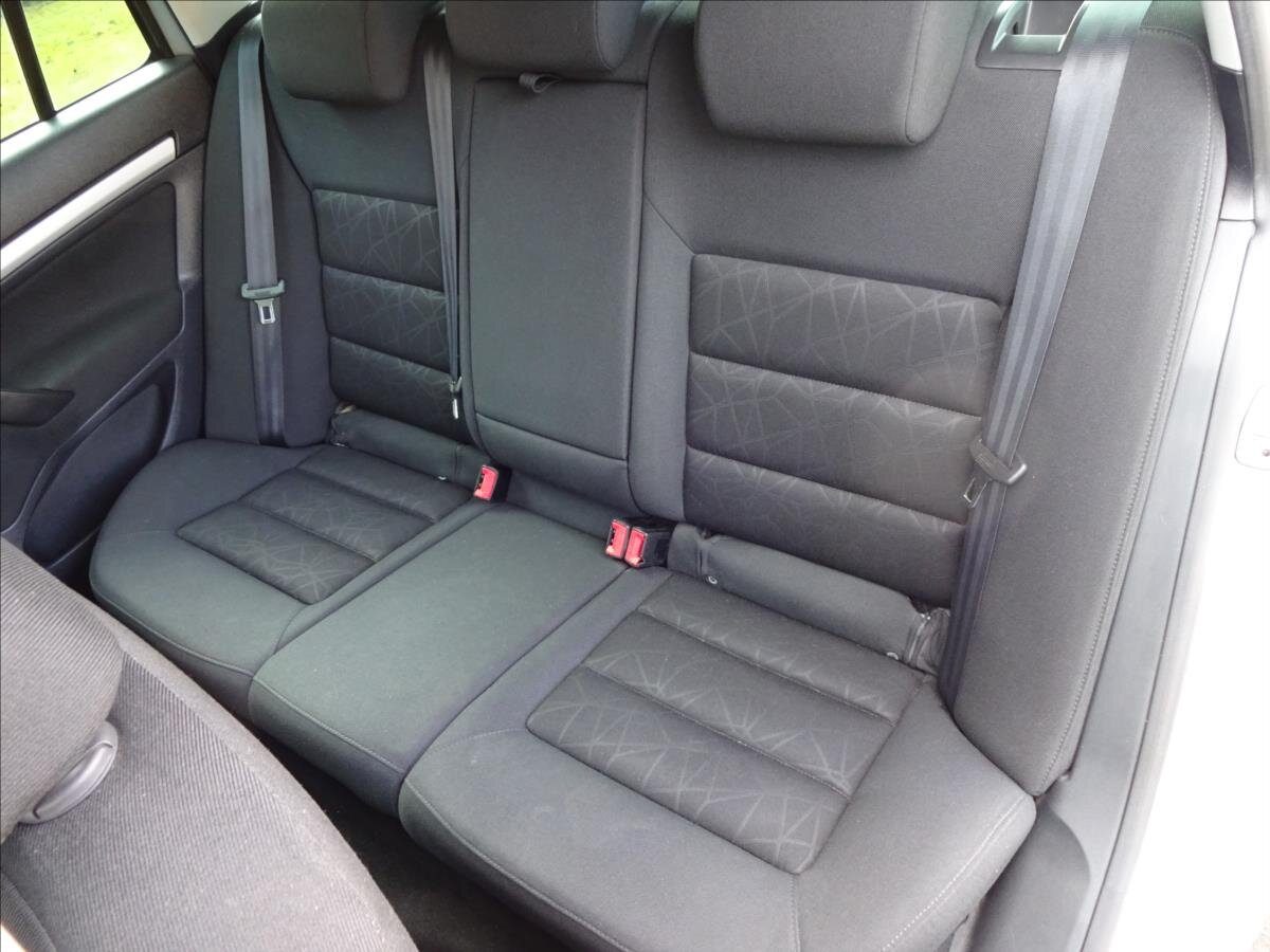 Škoda Octavia Kombi 1,8 l 112 kw