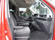 Volkswagen Multivan 17