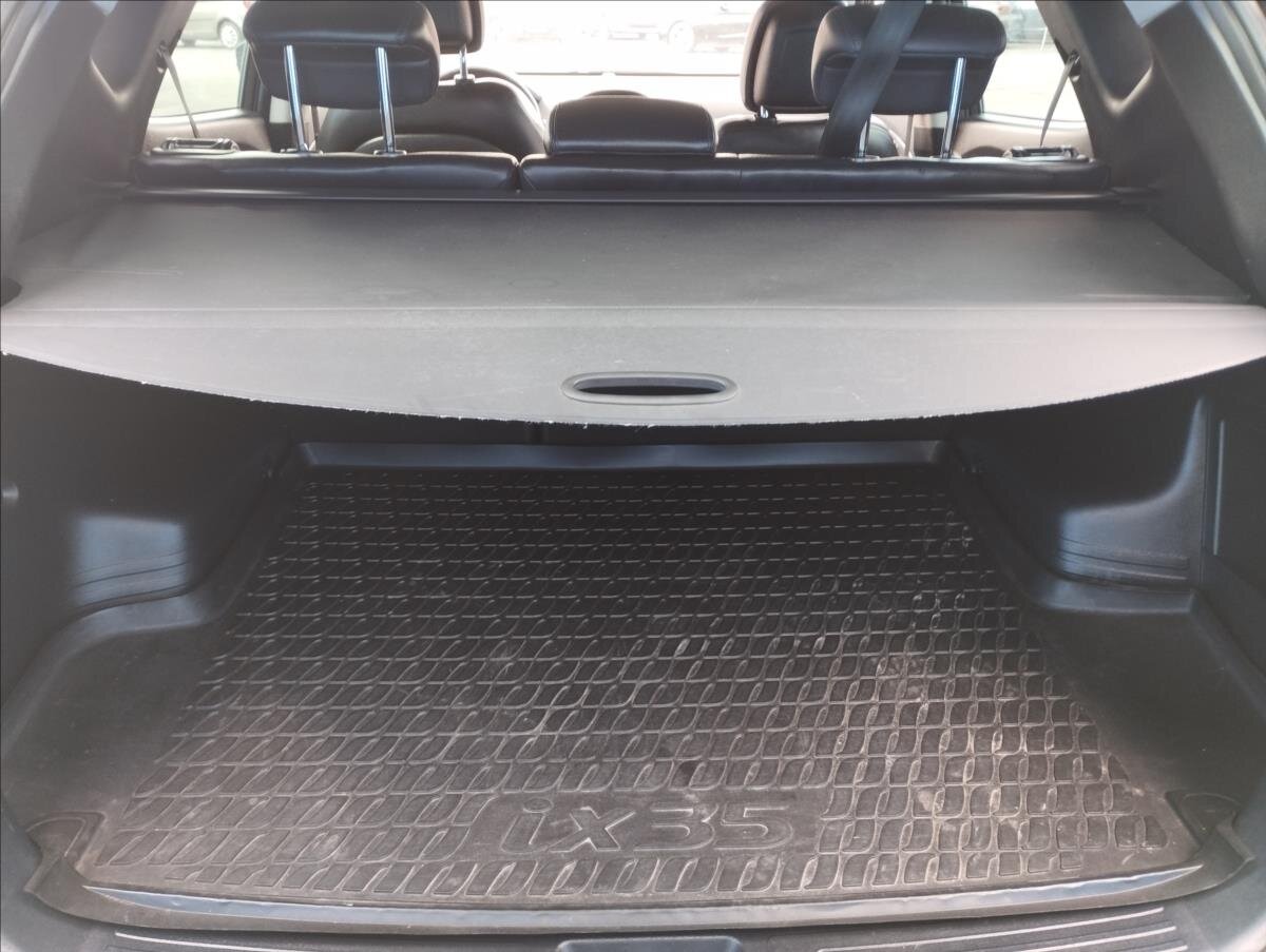 Hyundai ix35 SUV / Terénní 1,7 l 85 kw