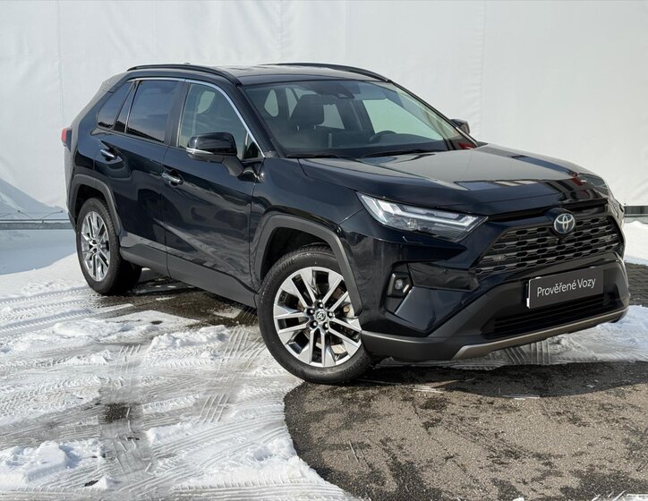 Toyota RAV4 SUV / Terénní 2,5 l 131 kw