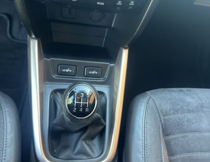 Suzuki Vitara 15