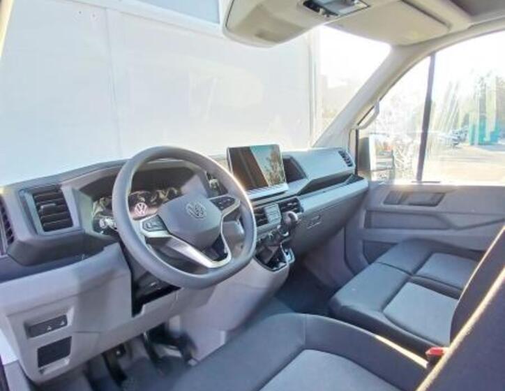 Volkswagen Crafter 9