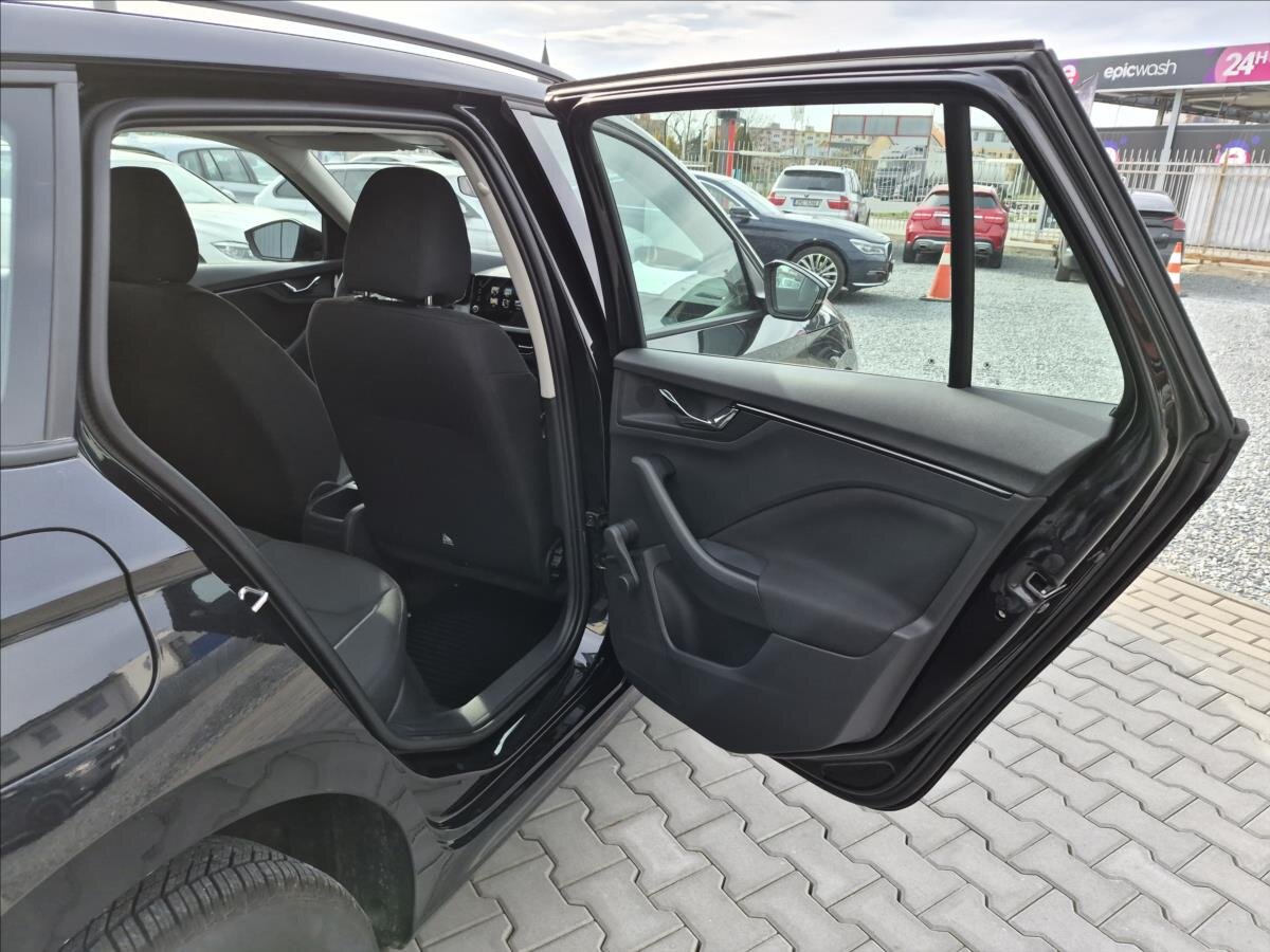 Škoda Kamiq Hatchback 999,0 70 kw