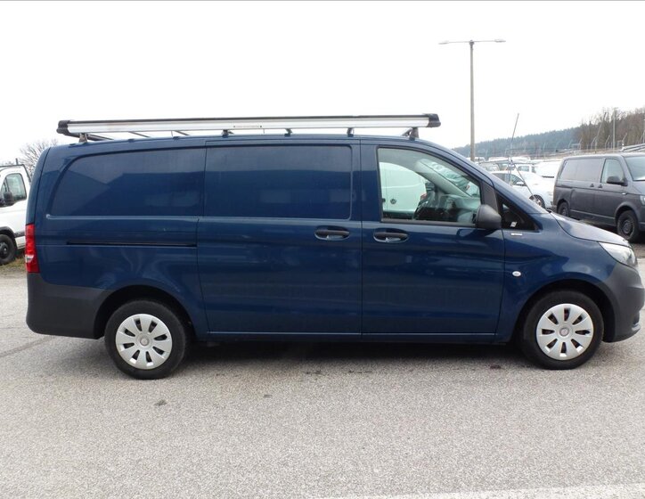 Mercedes-Benz Vito 6