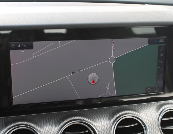 Mercedes-Benz Třídy E Sedan / Limuzína 2,0 l 155 kw