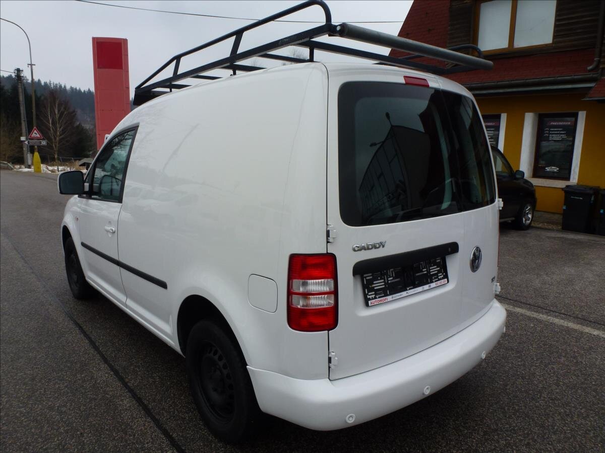 Volkswagen Caddy Skříň 1,6 l 55 kw