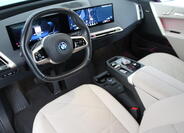 BMW iX 4