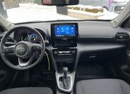 Toyota Yaris Cross 17