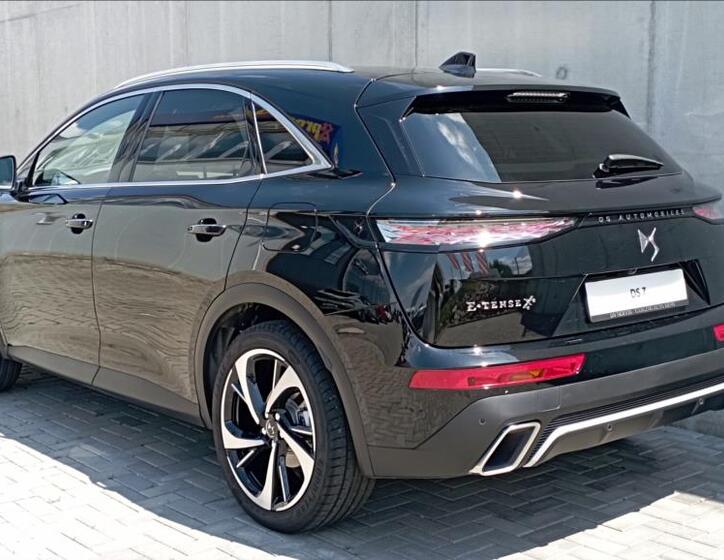 DS Automobiles DS7 6