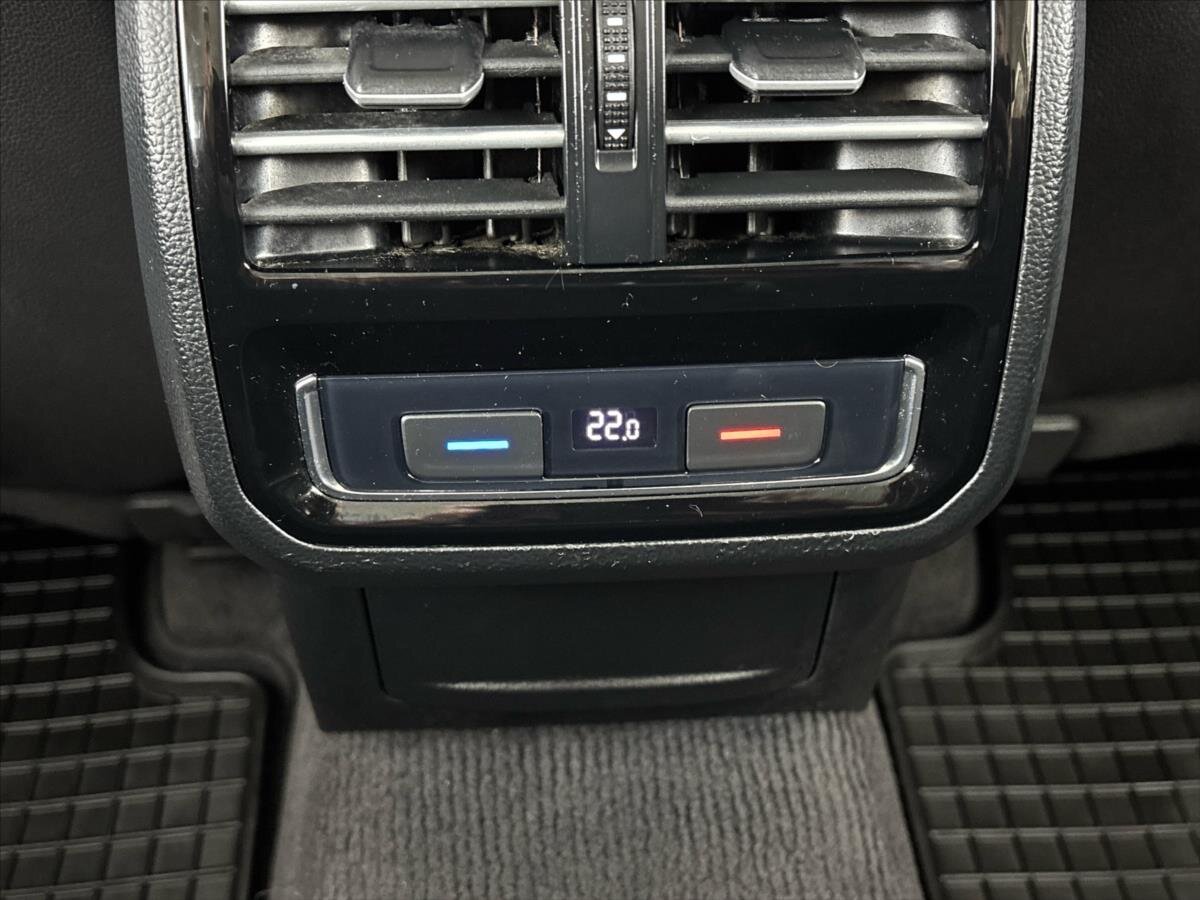 Volkswagen Passat Kombi 2,0 l 110 kw