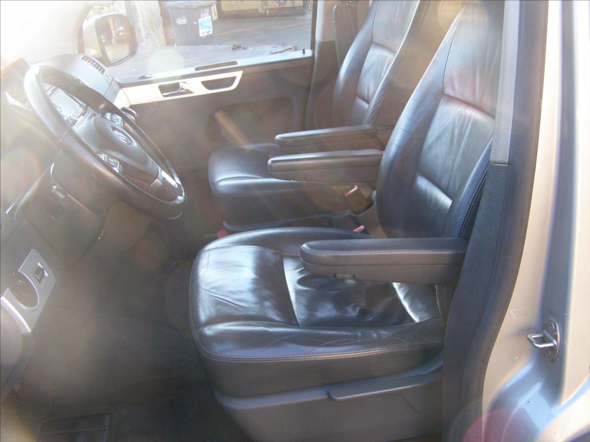 Volkswagen Multivan MPV 2,0 l 132 kw