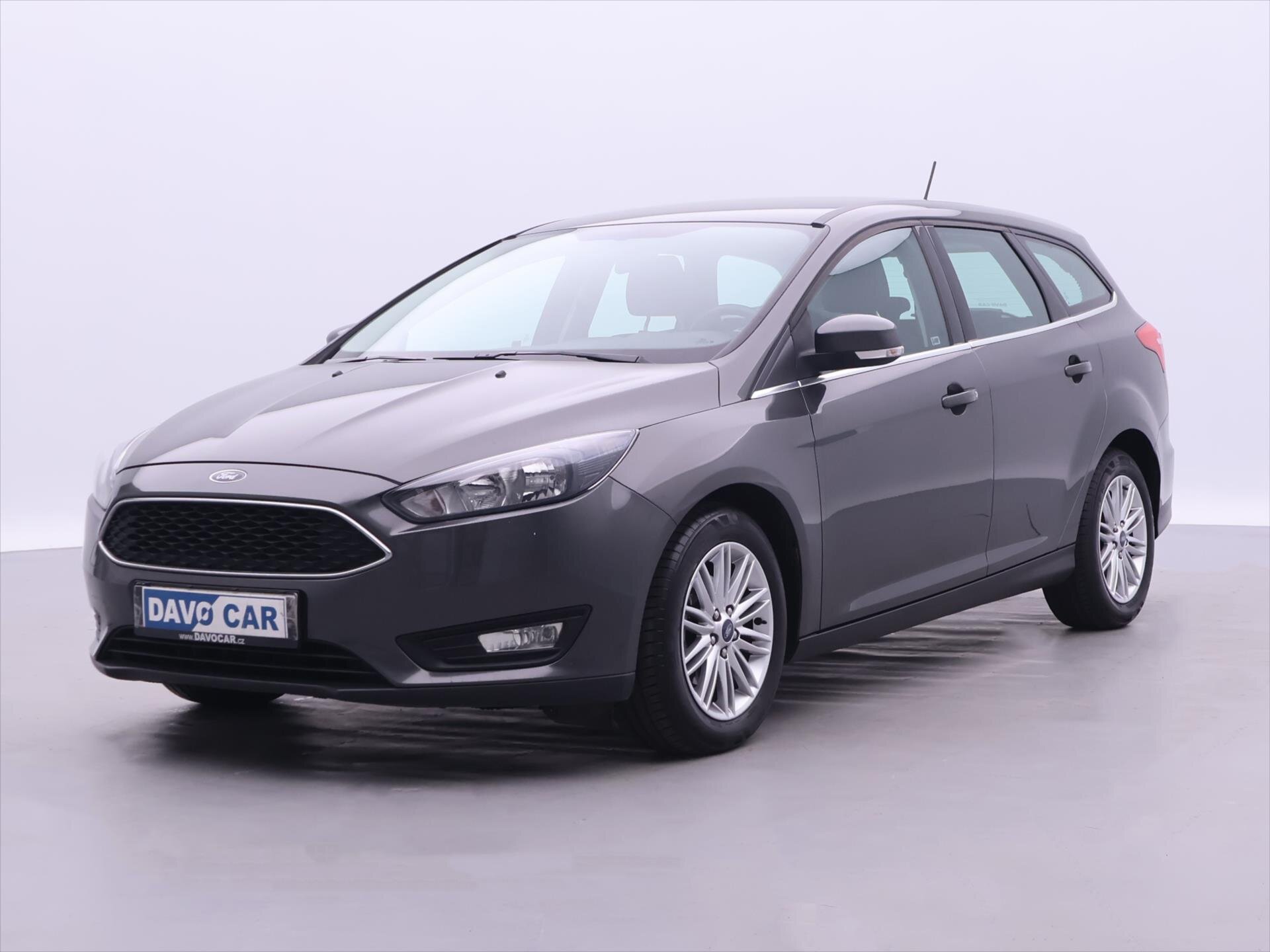 Ford Focus Kombi 999,0 92 kw