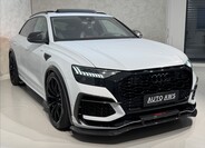 Audi RS Q8 3