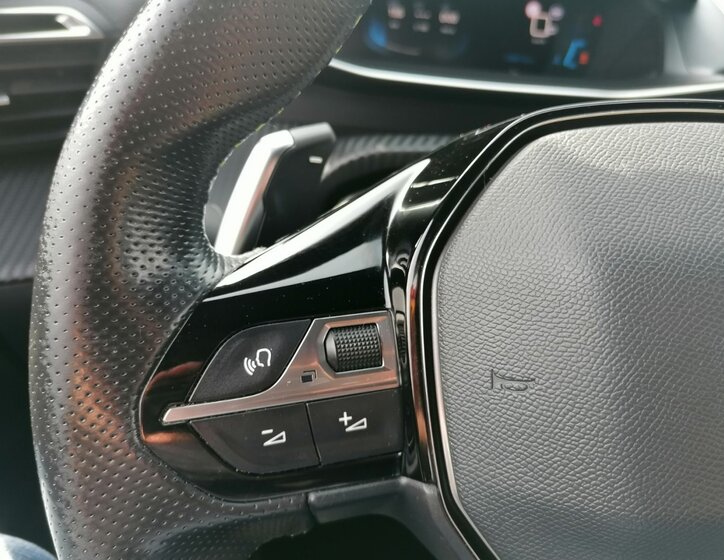 Peugeot 2008 SUV / Terénní 1,2 l 96 kw