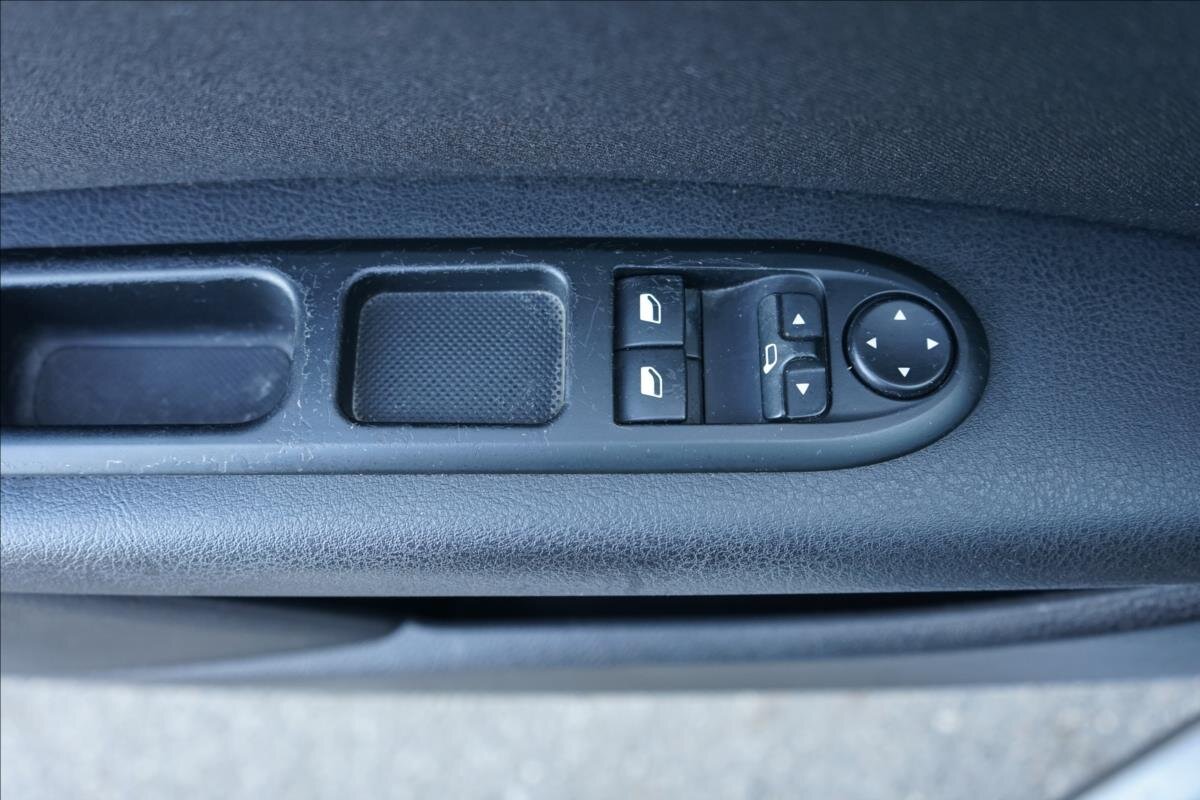 Peugeot 407 Kombi 1,7 l 92 kw