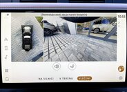 Land Rover Defender 23