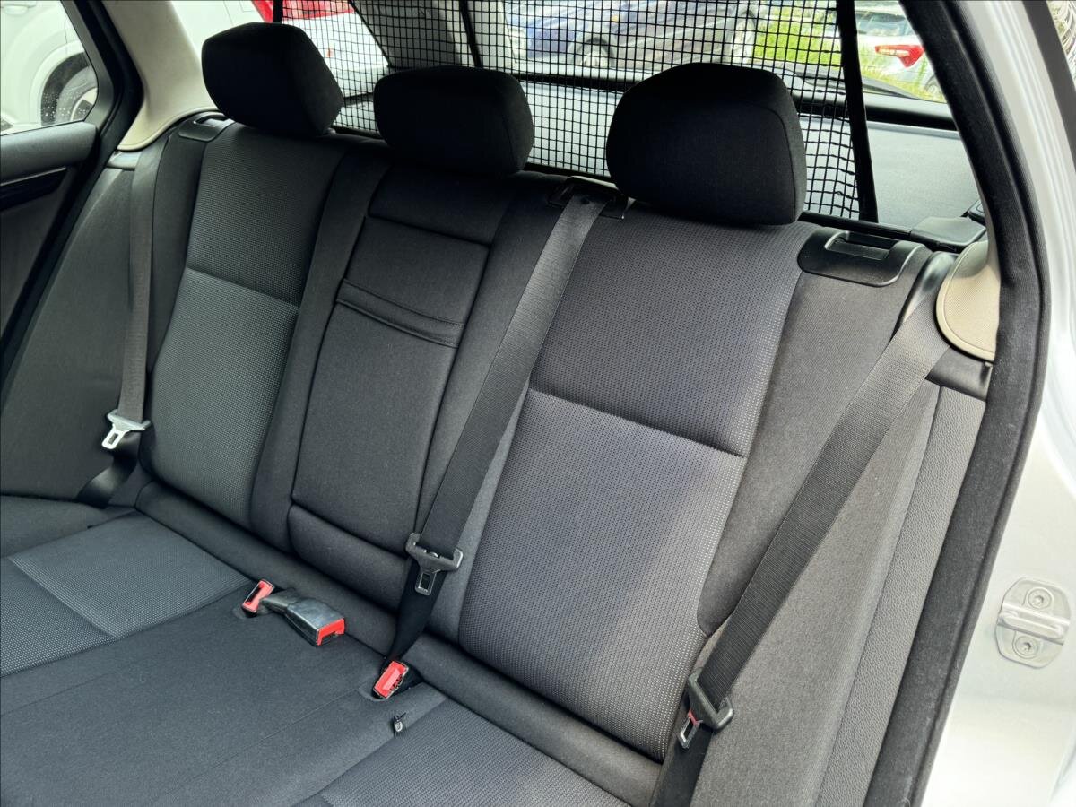 Mercedes-Benz Třídy C Kombi 2,1 l 100 kw