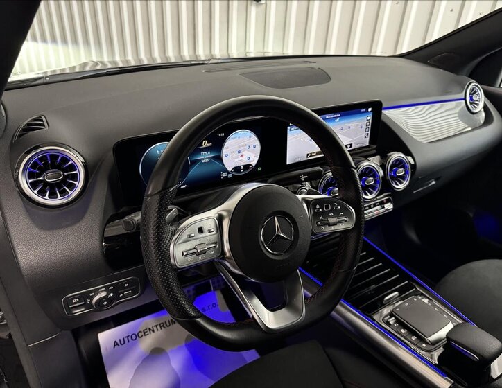 Mercedes-Benz GLA SUV / Terénní 2,0 l 110 kw