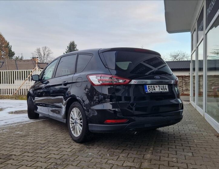 Ford S-MAX 3