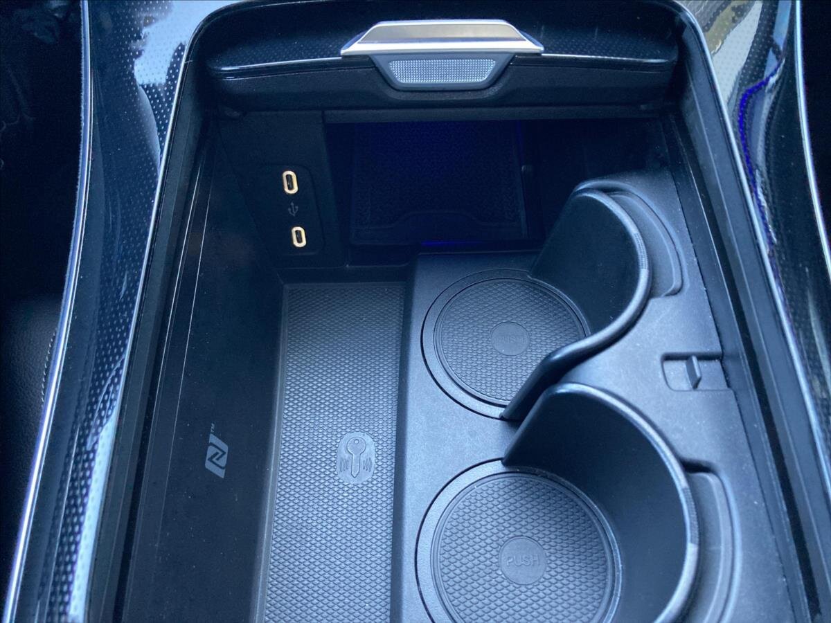 Mercedes-Benz EQE Sedan / Limuzína 0,0 215 kw