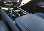 Lexus RX 350h SUV / Terénní 2,5 l 140 kw