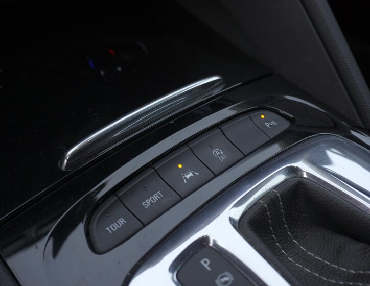 Opel Insignia Kombi 2,0 l 154 kw