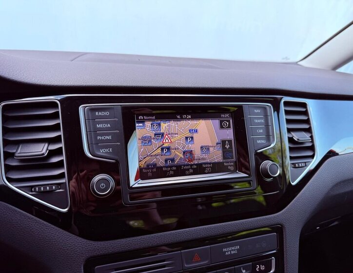 Volkswagen Golf Sportsvan Kombi 1,4 l 92 kw